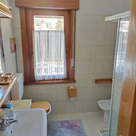 Auronzo Apartment *